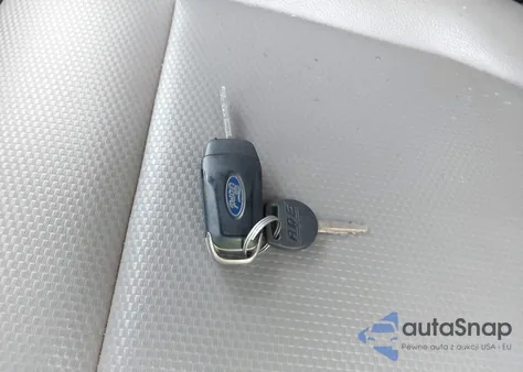 2017 Ford F-150 Xl z USA, uszkodzony, nr VIN 1FTFX1EF0HFC01043